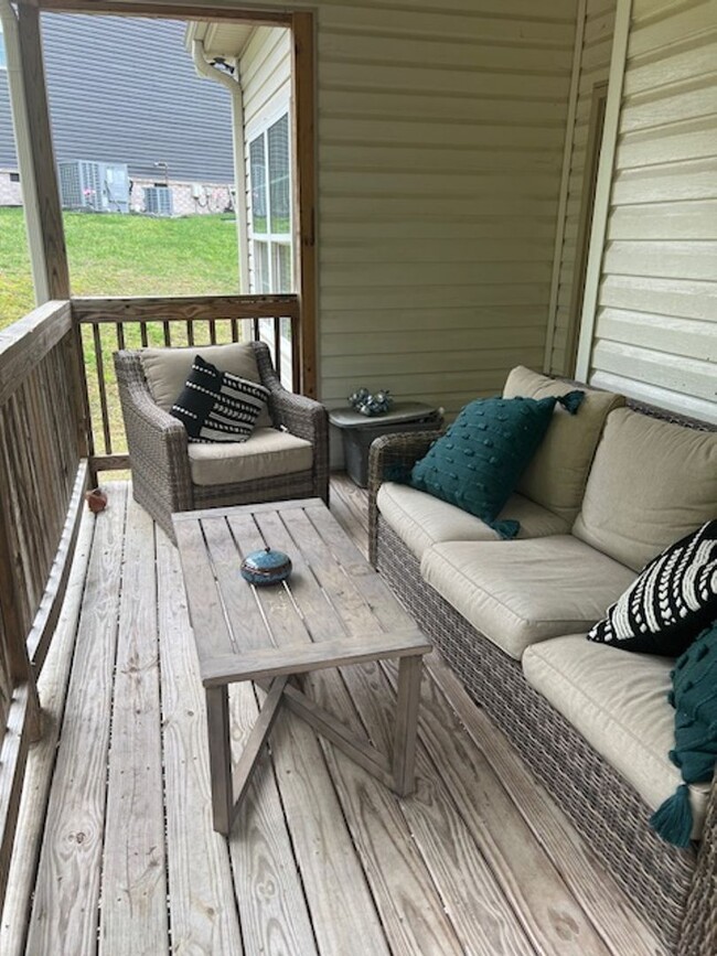 Building Photo - BEAUTIFUL HOME MINUTES FROM HARRISON BAY S...