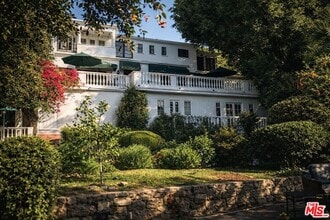 Building Photo - 8298 Presson Pl