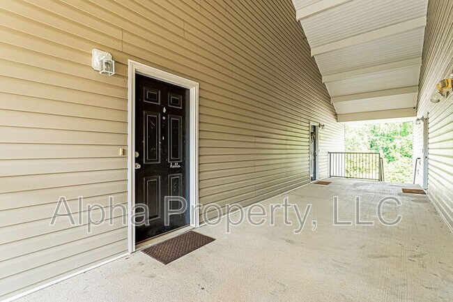 Building Photo - 531 McKenna Cir