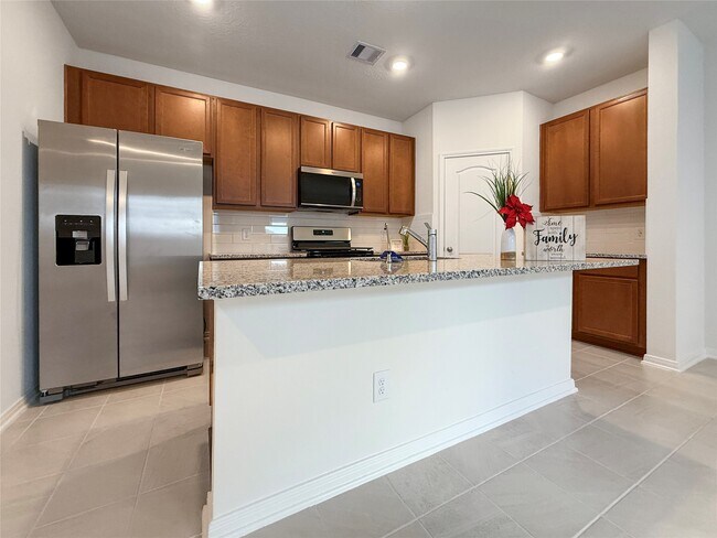 Building Photo - 2809 Cordova Hl Dr