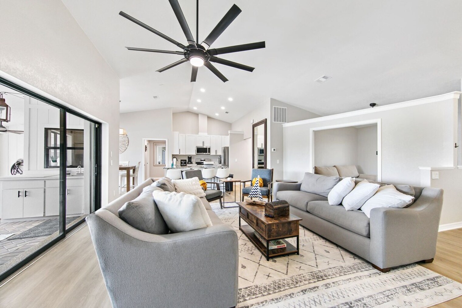 Building Photo - 27 Bunker Terrace