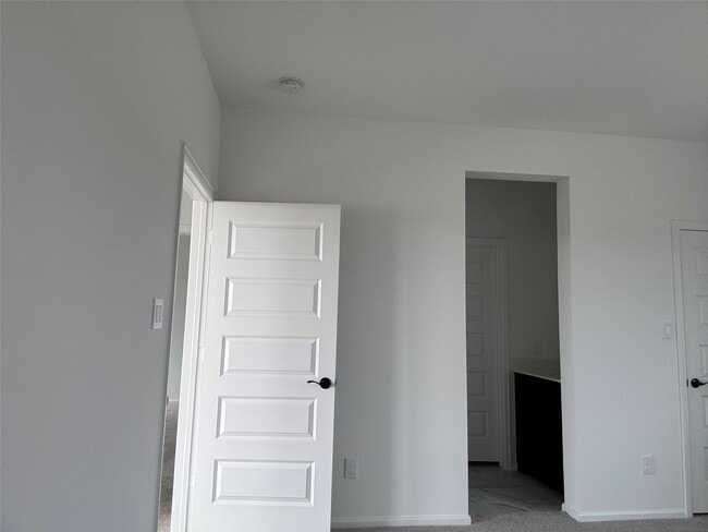 Building Photo - 26718 Concord Dawn Dr