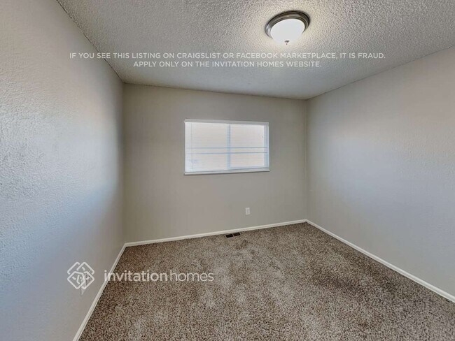 Building Photo - 21337 E Aberdeen Dr