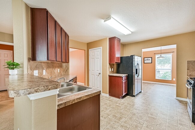 Building Photo - 13418 E Red Birch Cir