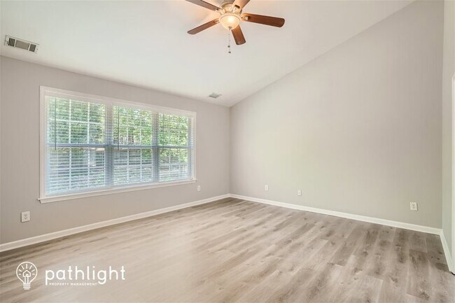 Building Photo - 435 Beckenham Walk Dr