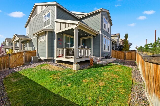 Building Photo - Modern 3-Bed 2.5-Bath Home on Corner Lot i...