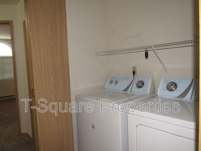 Building Photo - 7634 C 230th St SW