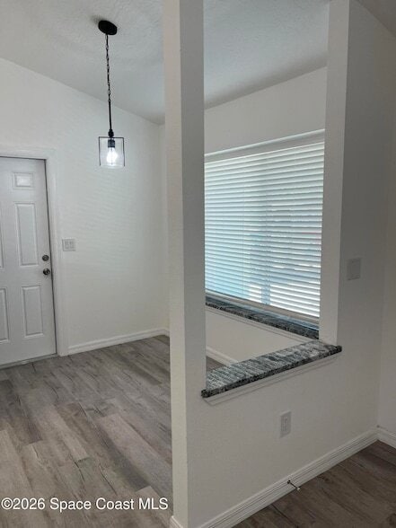 Building Photo - 1071 Cadillac Dr NE