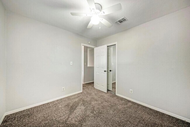 Building Photo - 1501 Terrapin Ct