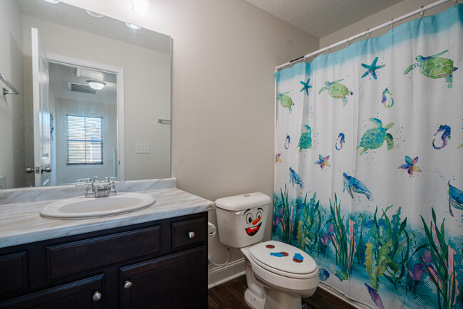 Building Photo - 221 Gambrell Rd