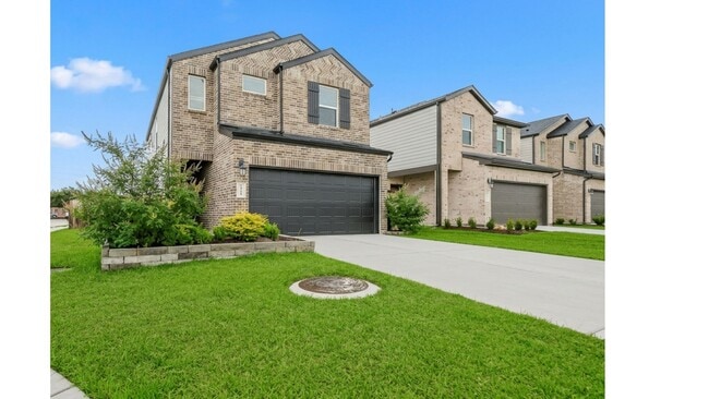 Building Photo - 1727 Revolution Way