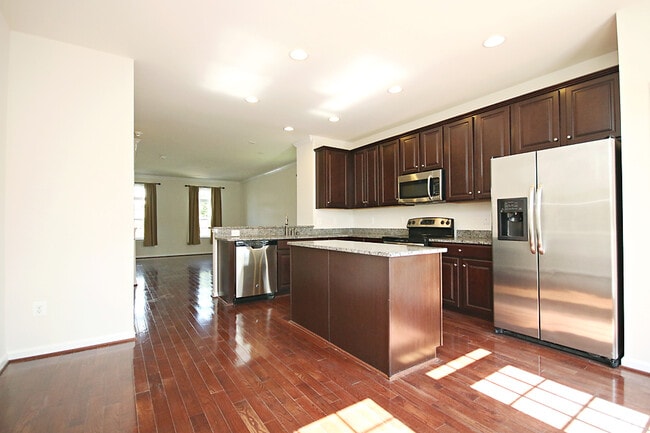 Building Photo - Pet-Friendly N. Albemarle End-Unit Townhome