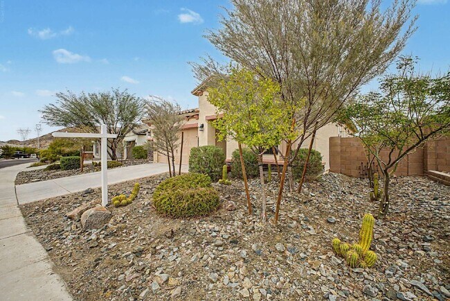 Building Photo - 8833 S 167th Ln
