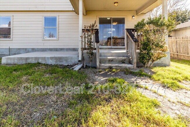 Building Photo - 3329 Bluebird Ridge Dr