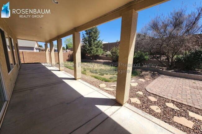 Building Photo - 7665 Rabbit Brush Ln