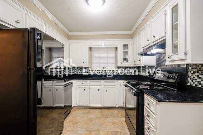 Building Photo - 103 Ridgecrest Dr