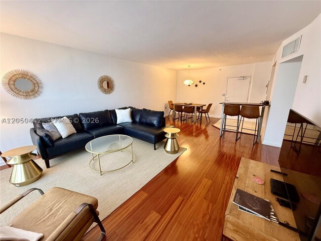 Building Photo - 10275 Collins Ave