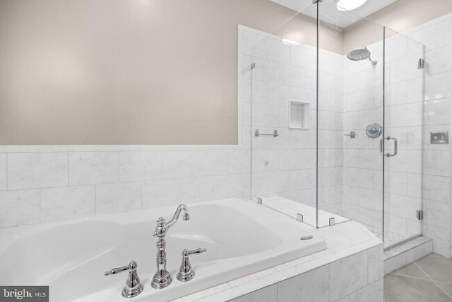 Building Photo - 5274 Pocosin Ln