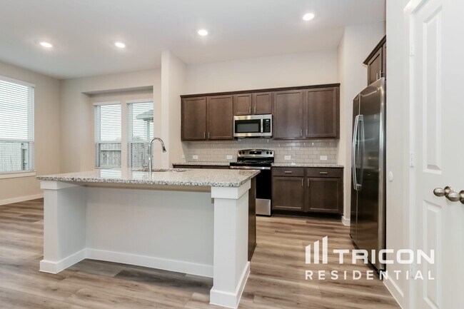 Building Photo - 2423 Cohorn Trl