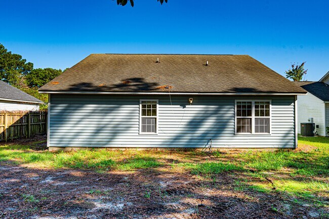 Building Photo - 155 Jer Mar Dr