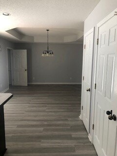 Building Photo - 2584 Emerald Ct