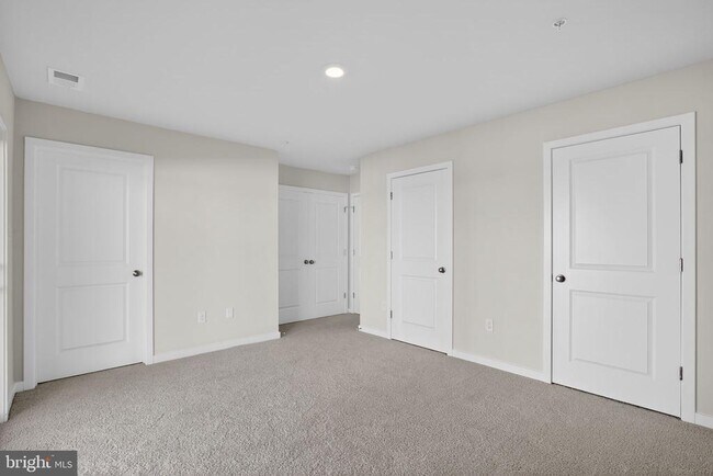 Building Photo - 436 Whirl Ln