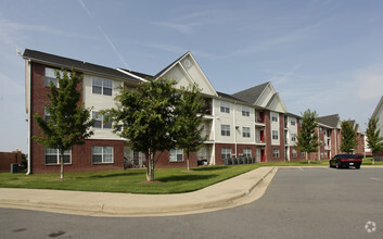 River Pointe Apartments - Maumelle, AR | Apartment Finder