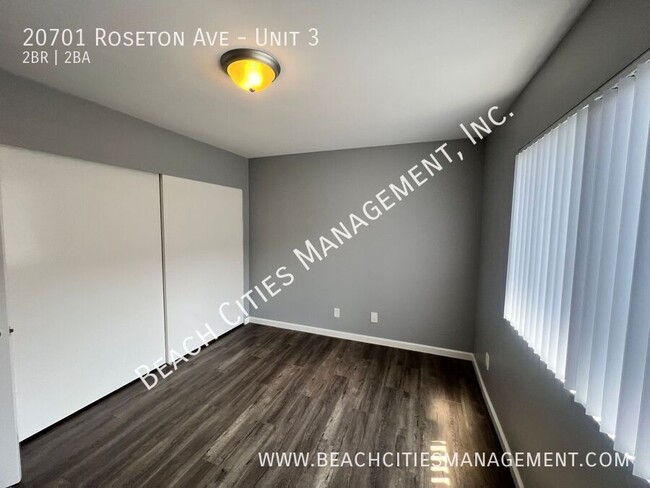 Building Photo - 20701 Roseton Ave