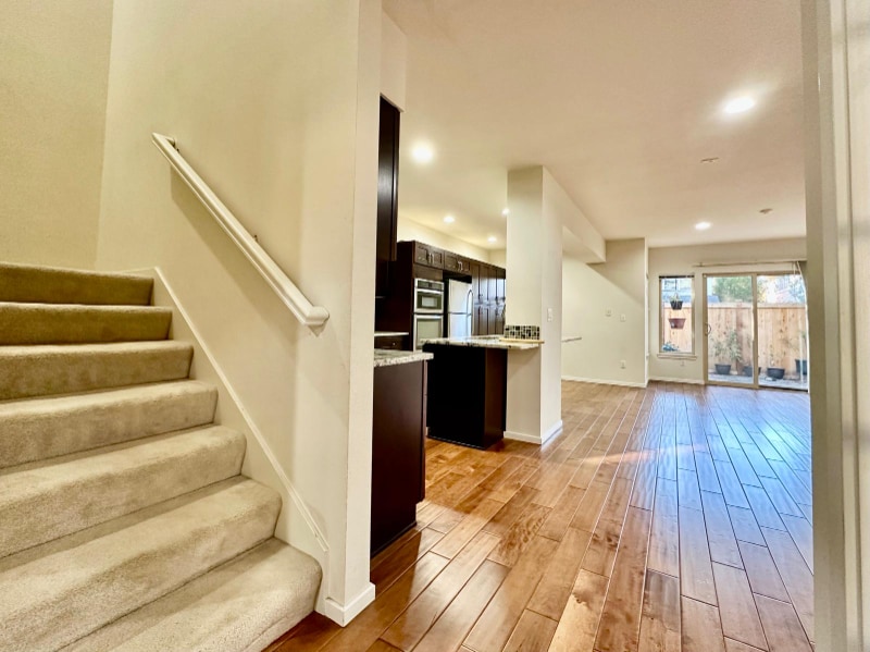 Building Photo - 17449 NE 122nd St