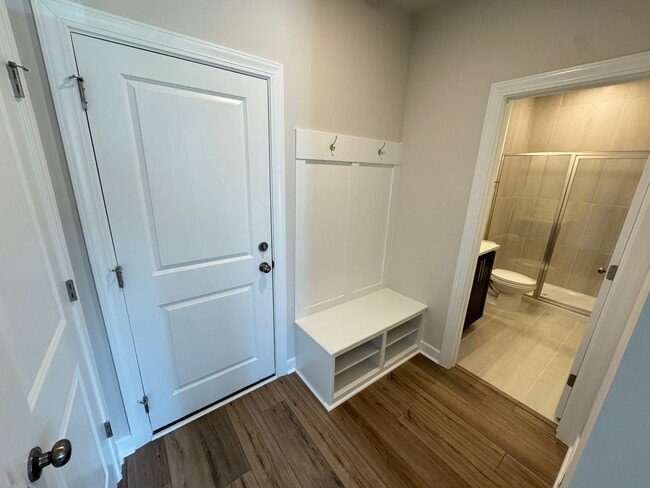Building Photo - 4707 Cypress Tree Ln