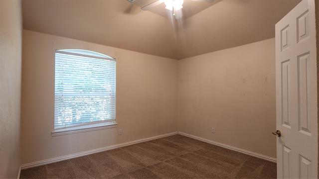 Building Photo - 329 Parkhurst Ln