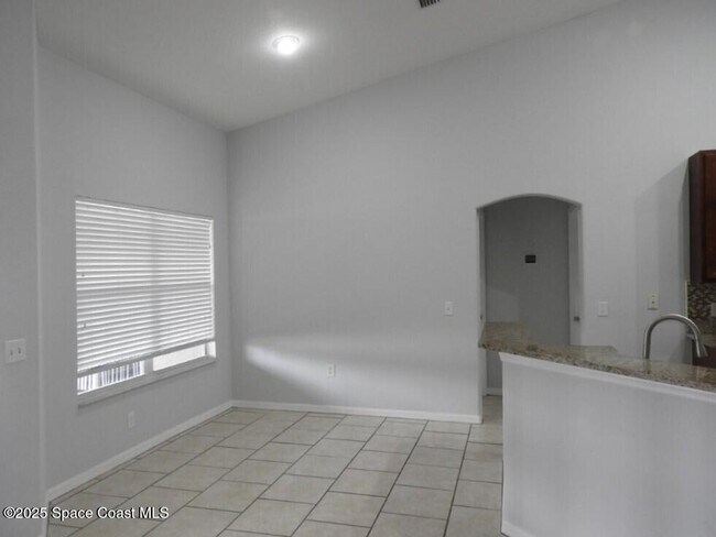 Building Photo - 1535 Heartwellville St NW