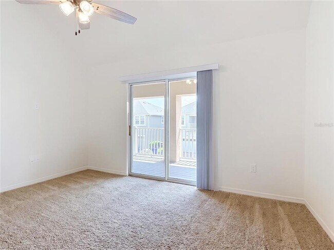 Building Photo - 2437 Varenna Loop