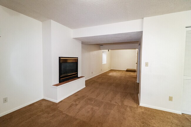 Building Photo - 5505 Chad Ct