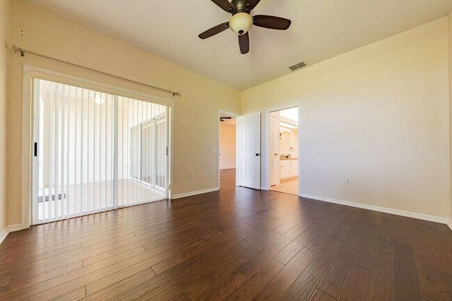 Building Photo - 39 Enclave Dr