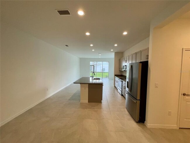 Building Photo - 8676 Canyon Creek Trail