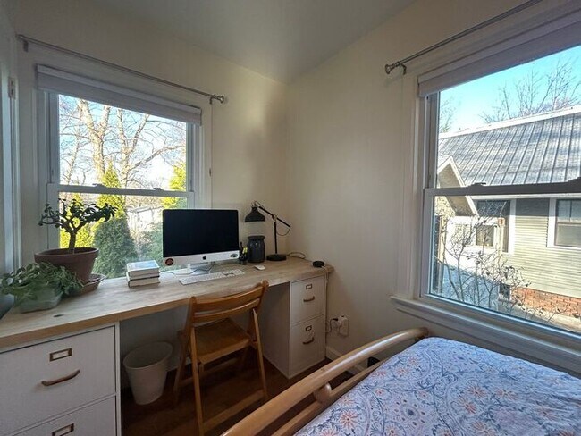 Building Photo - $1,800 | 2 Bedroom, 1 Bathroom Home | No Pets Allowed | Available for August 14th, 2026 Move In!