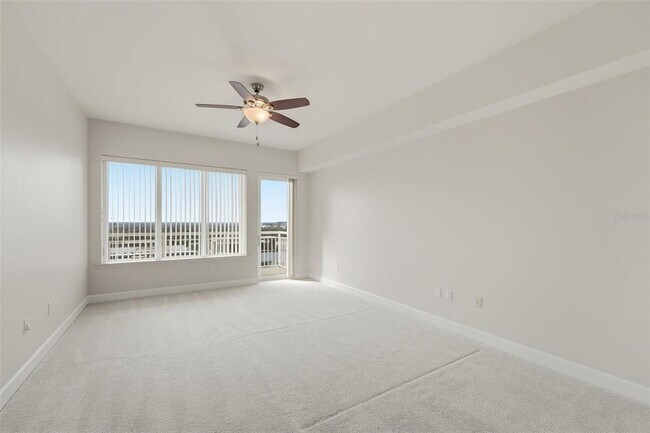 Building Photo - 100 S Eola Dr