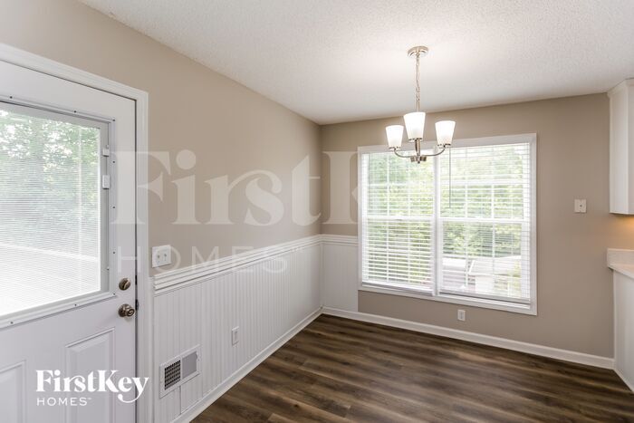 Building Photo - 1116 Fieldstone Dr