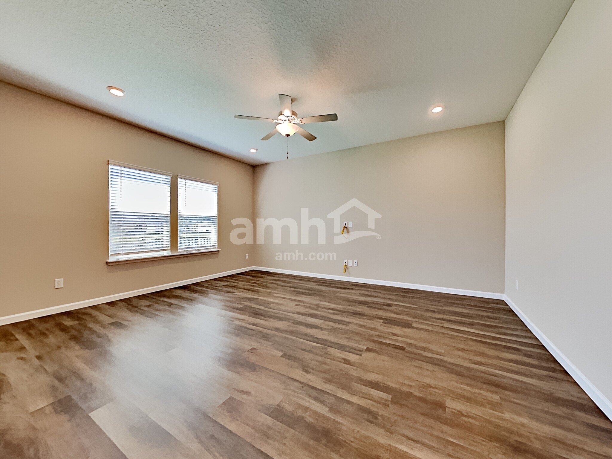 Building Photo - 225 Edge Pk Trl