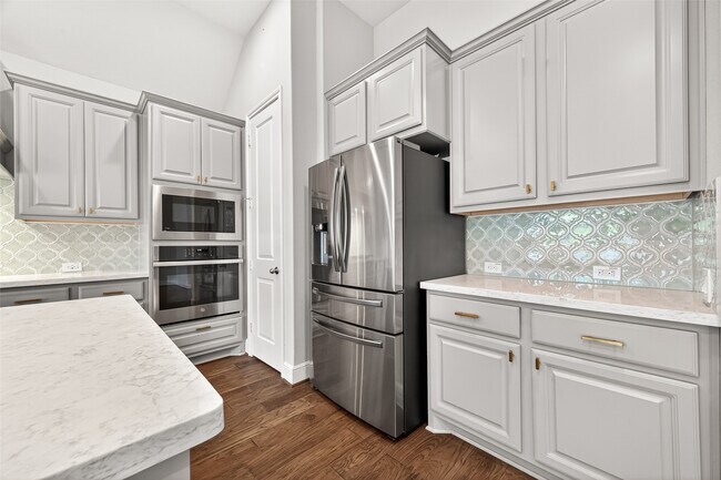 Building Photo - 1835 Brooking Hill Ct