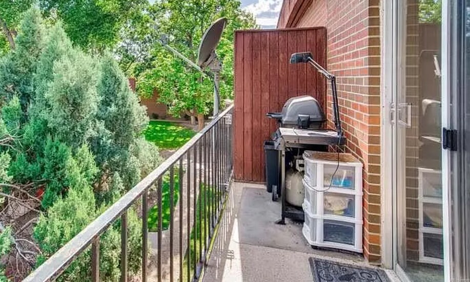 Building Photo - 10145 W 25th Ave