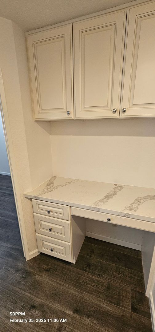 Building Photo - NORTH MIRA MESA / SAN DIEGO - Nice Renovated 4 Bedroom / 2.5 Bath House.  AVAILABLE 02/16/2026