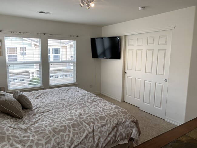 Main Bedroom - 9762 Mayfair Street Unit F