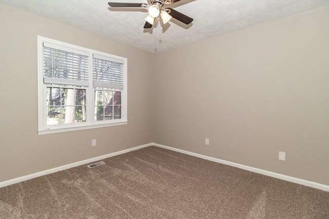 Building Photo - 4083 Amherst Way