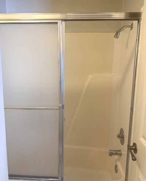 Building Photo - 711 W Douglas St