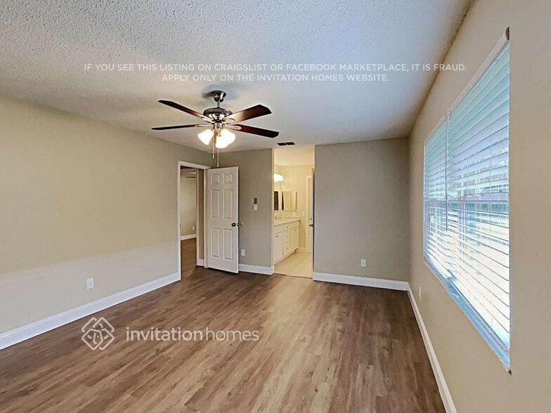 Building Photo - 412 Abbeywood Ln