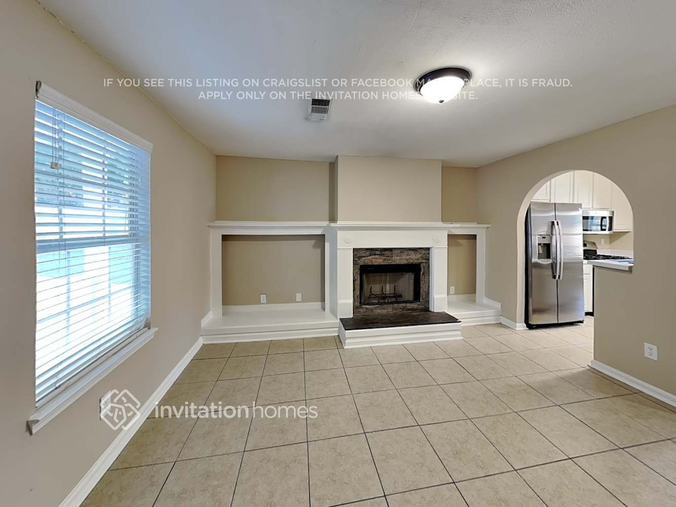 Building Photo - 3700 Pointe Cir