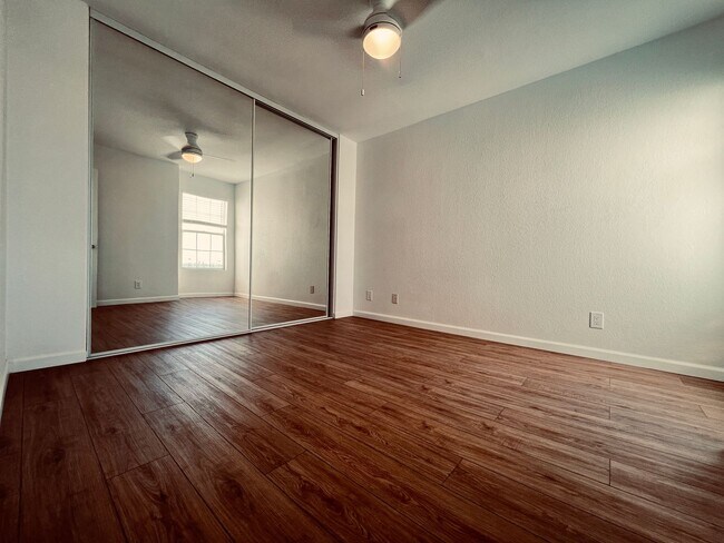 Building Photo - Beautifully Upgraded 2 Bedroom Apartment For Rent!