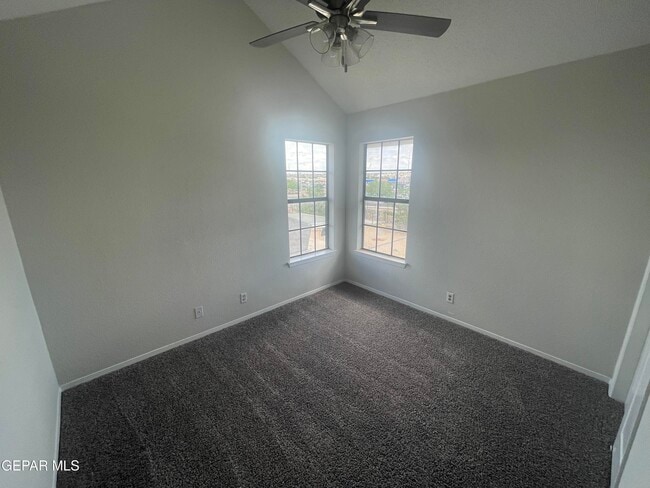 Building Photo - 1574 Rebecca Ann Dr